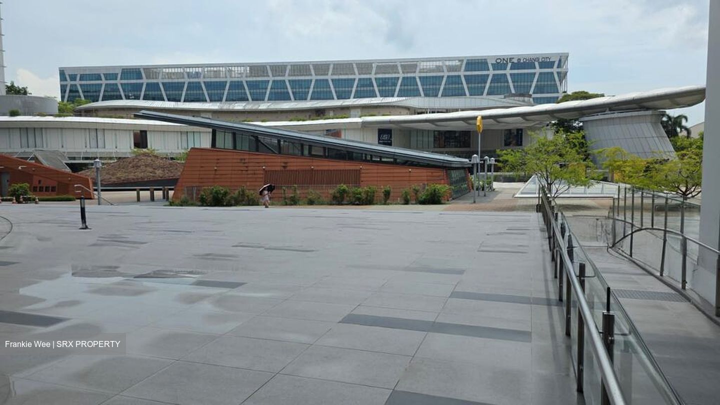 Honeywell Building (D16), Retail #496780161